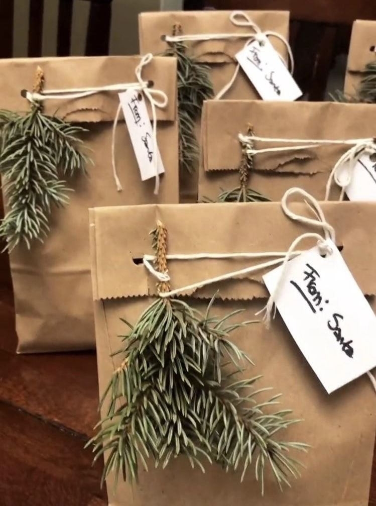 9 Cozy & Affordable Christmas Decor Ideas You Can Do This Weekend